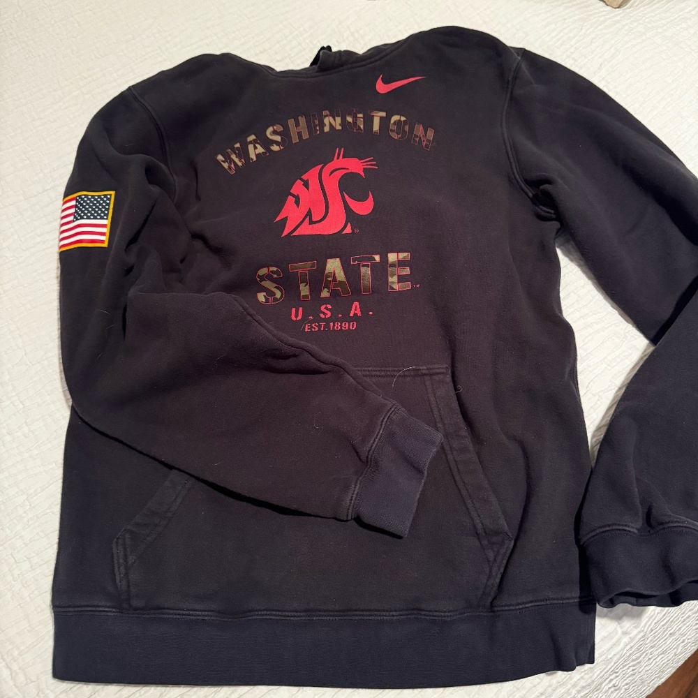 WSU Nike Salute to Service Hoodie
